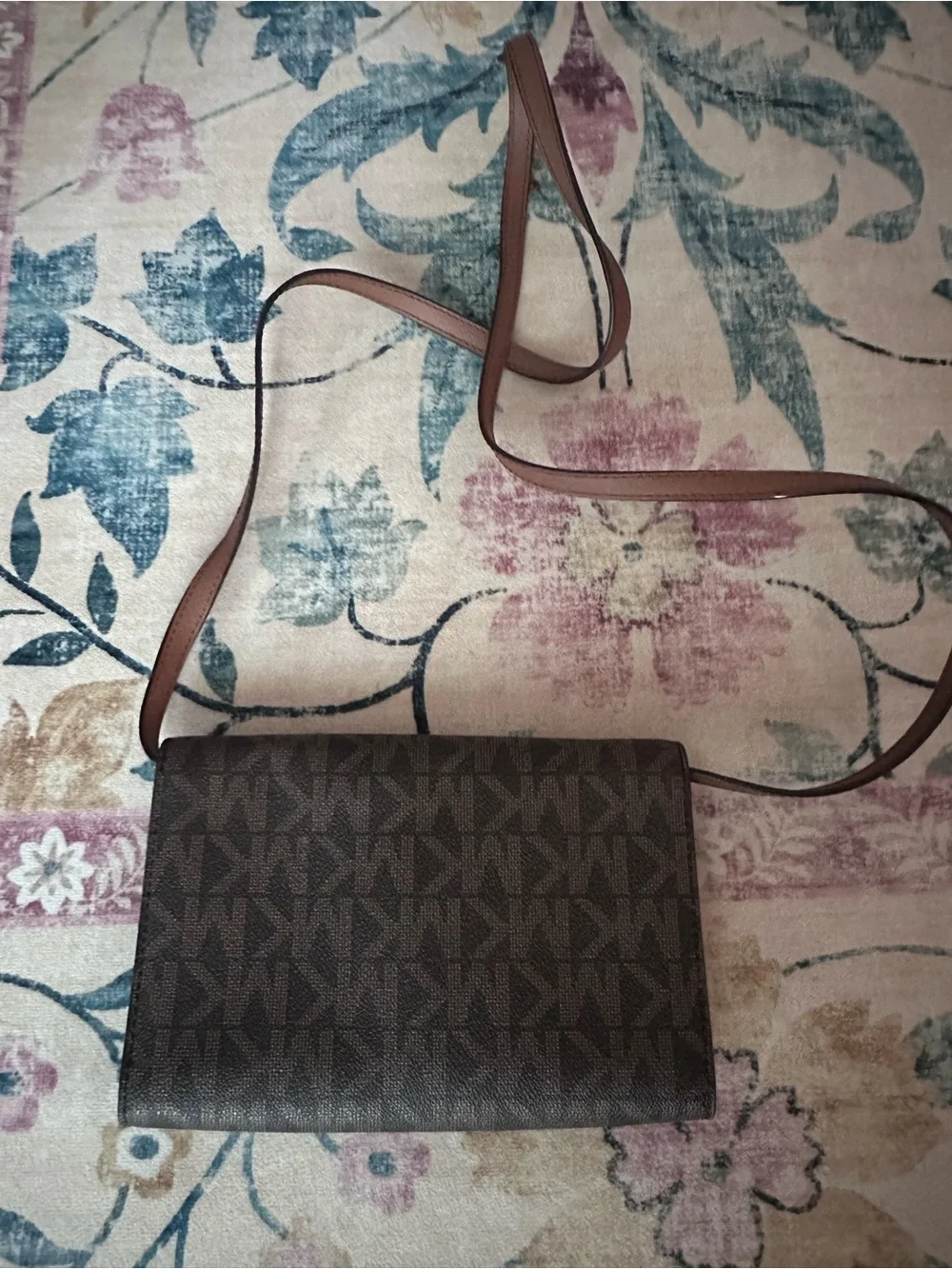 EUC- Michael Kors Brown MK Logo Crossbody Bag with Gold Hardware